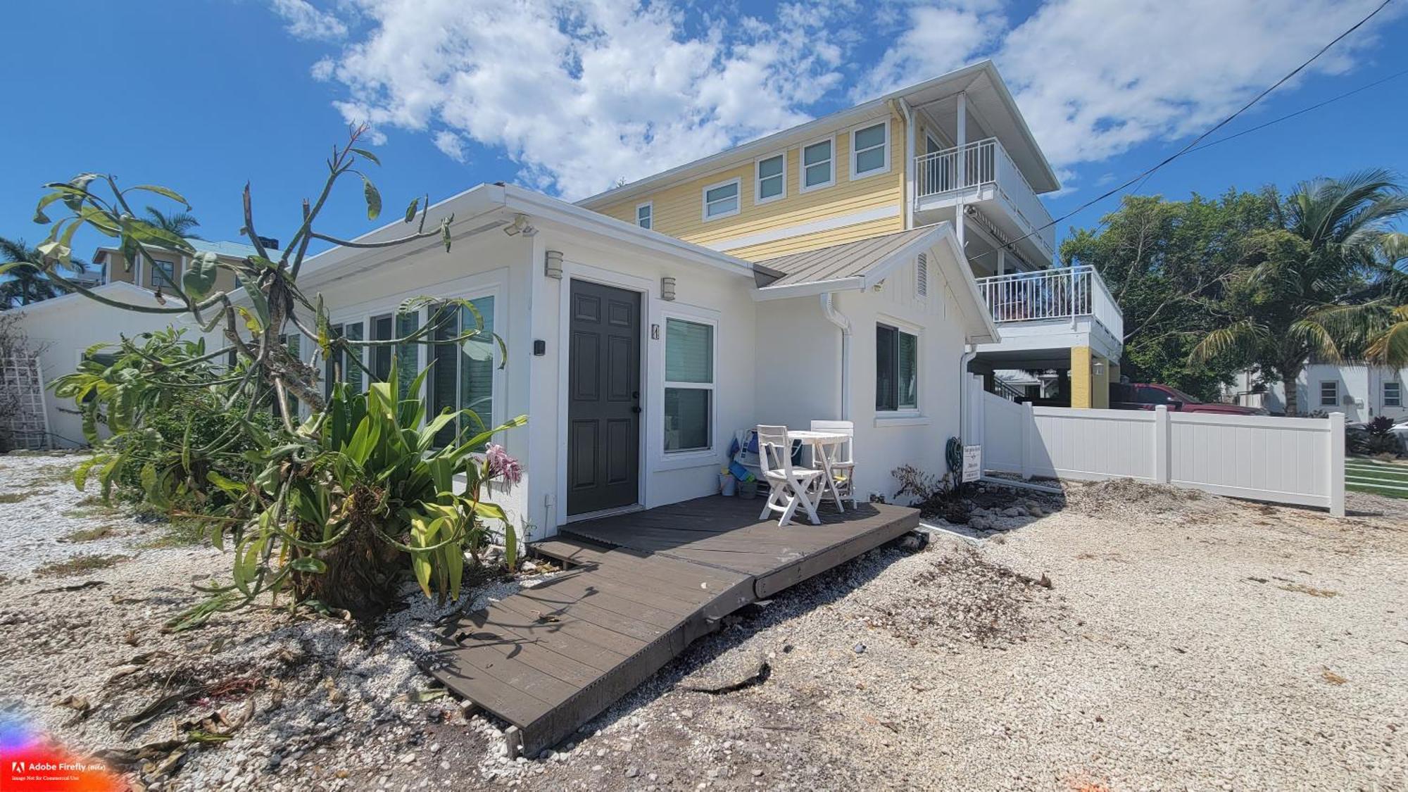 Tides Inn On The Bay Vacation Homes Bradenton Beach Exterior photo